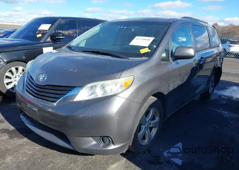 2012 Toyota Sienna Le V6 8 Passenger из США, поврежденный, VIN 5TDKK3DC3CS237043